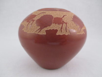 Santa Clara Pueblo Sgraffito Pottery by Goldenrod – Stampeding Buffalo