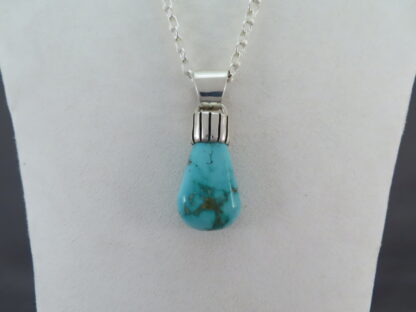 Pendant Necklace with Fox Turquoise