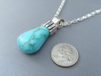 Pendant Necklace with Fox Turquoise