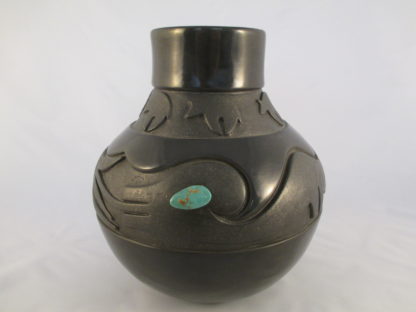 Dora Tse-Pe Pottery Jar –  San Ildefonso Pueblo Pottery