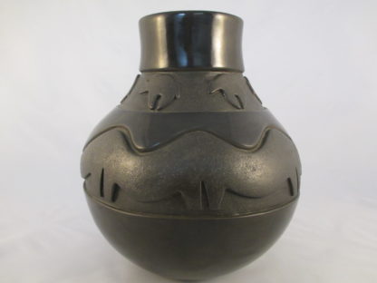 Dora Tse-Pe Pottery Jar –  San Ildefonso Pueblo Pottery