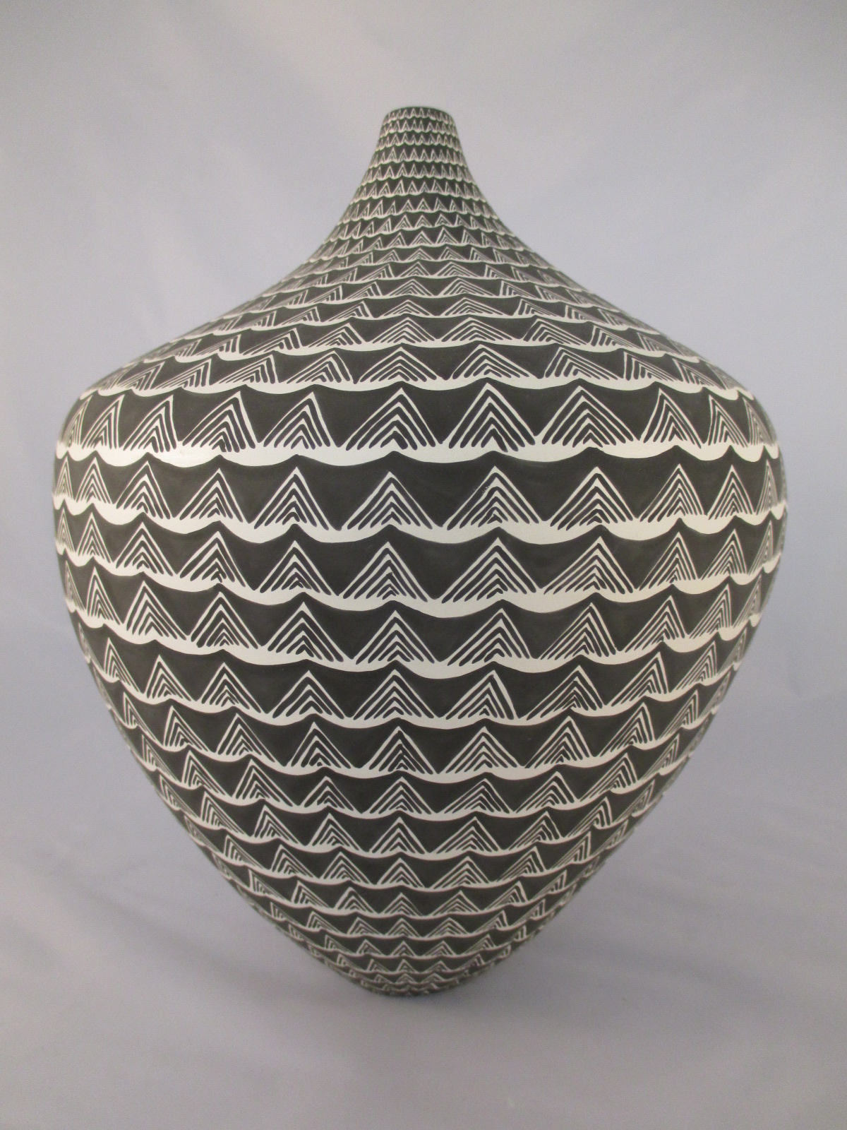 Acoma Pottery - LARGE Jar by Native American Acoma Pueblo Indian potter, Sandra Victorino FOR SALE $2,250-