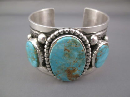 IMPRESSIVE Royston Turquoise Cuff Bracelet