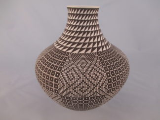 Black & White Painted Jar by Native American Acoma Pueblo Indian Pottery Artist, Frederica Antonio FOR SALE $2,350-