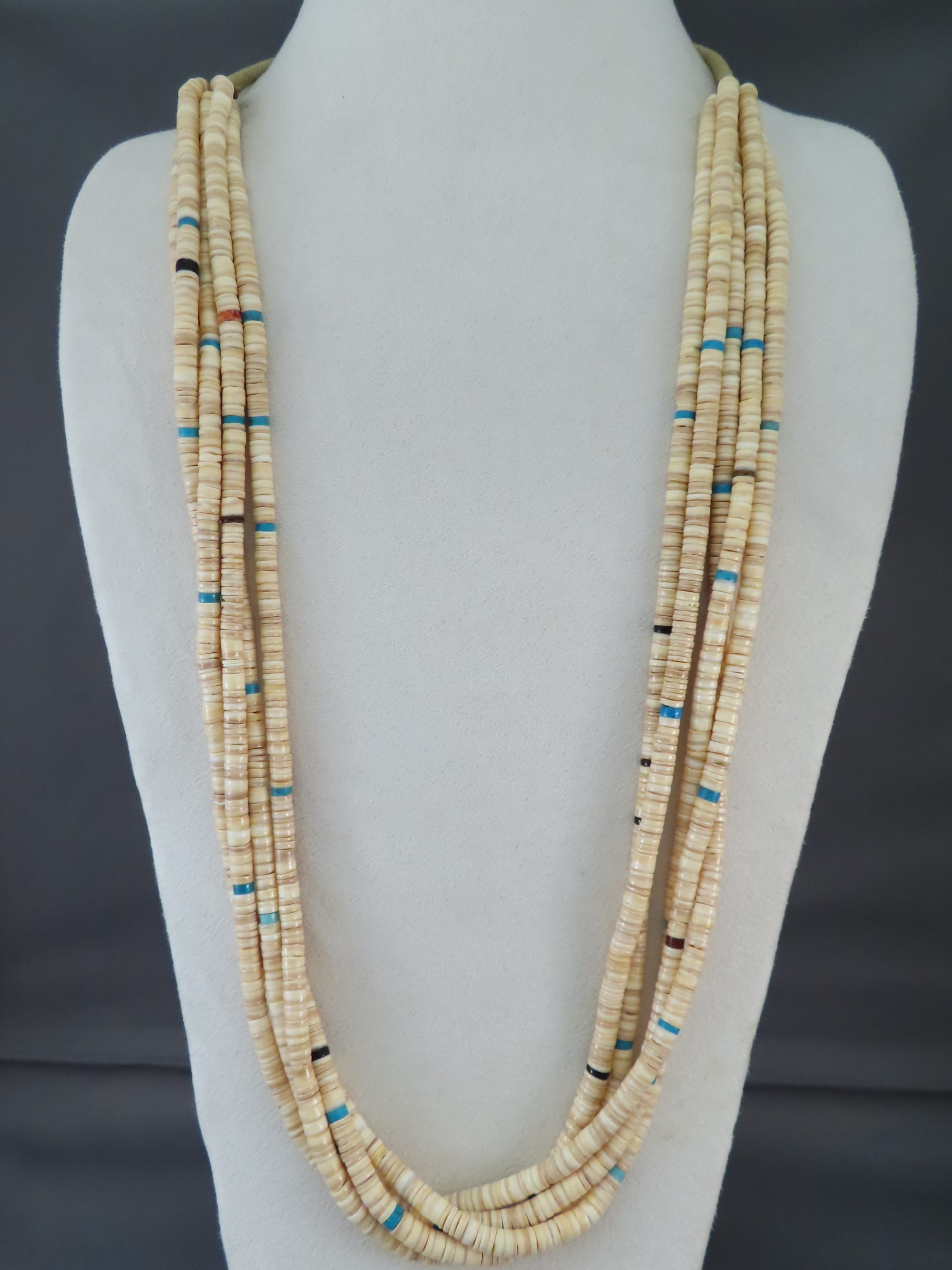 Melon Shell Necklace with Turquoise