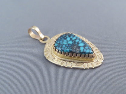 Red Mountain Turquoise Pendant in 14kt Gold