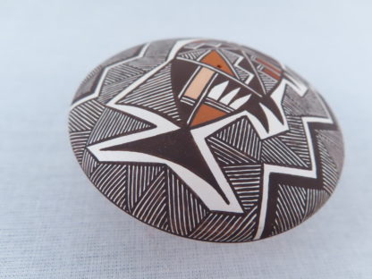 Acoma Pottery – Seed Pot by Rebecca Lucario