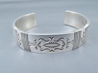 Jennifer Curtis Beautiful Sterling Silver Cuff Bracelet (LARGE)